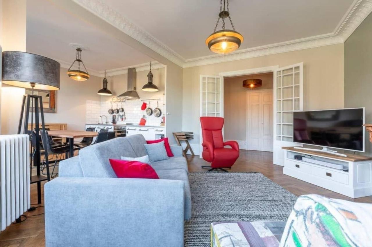 The Red Heart Of Annecy - Beautiful Apartment For 4 People Dış mekan fotoğraf