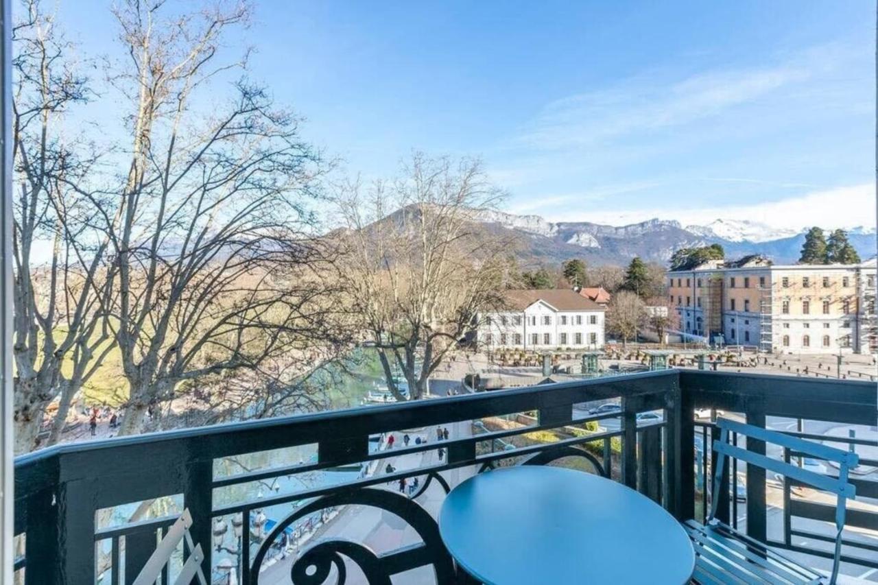 The Red Heart Of Annecy - Beautiful Apartment For 4 People Dış mekan fotoğraf