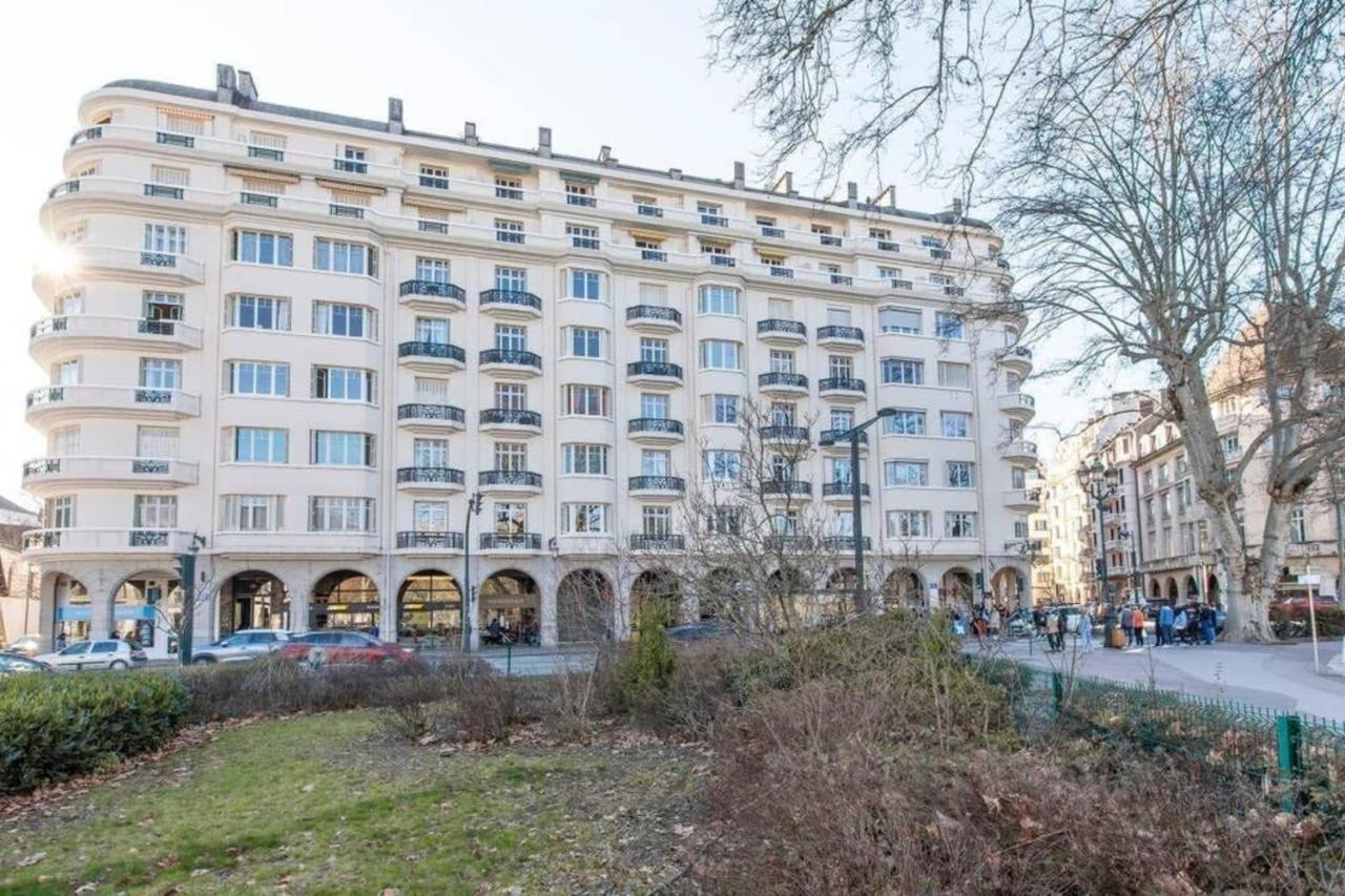 The Red Heart Of Annecy - Beautiful Apartment For 4 People Dış mekan fotoğraf