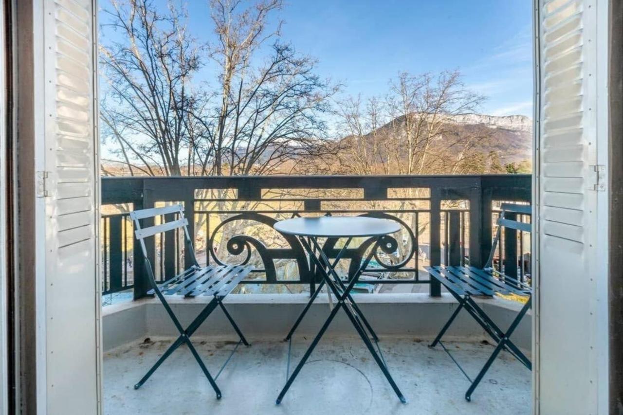 The Red Heart Of Annecy - Beautiful Apartment For 4 People Dış mekan fotoğraf
